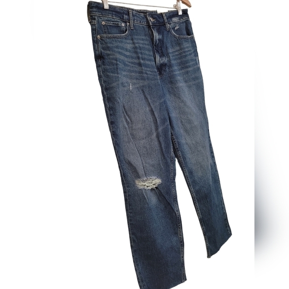 COPY - New Free Assembly Super High Rise Straight Leg Jeans 12 Cotton Distresse… - Picture 5 of 8